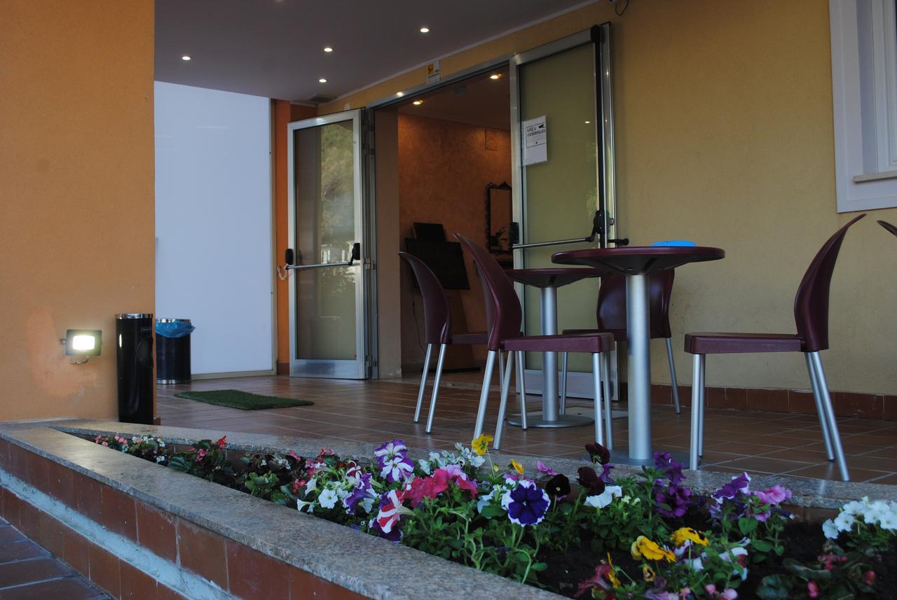 Hotel South Paradise Palmi Buitenkant foto