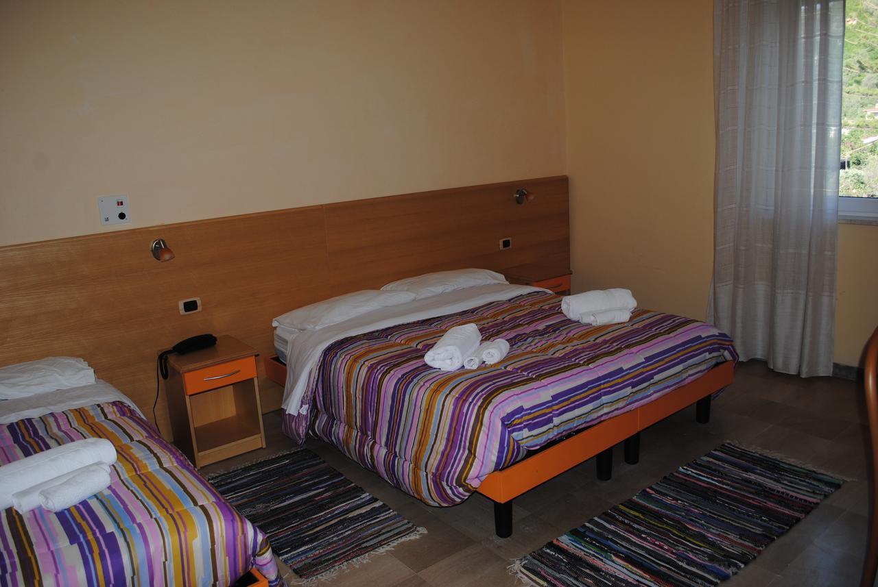 Hotel South Paradise Palmi Buitenkant foto